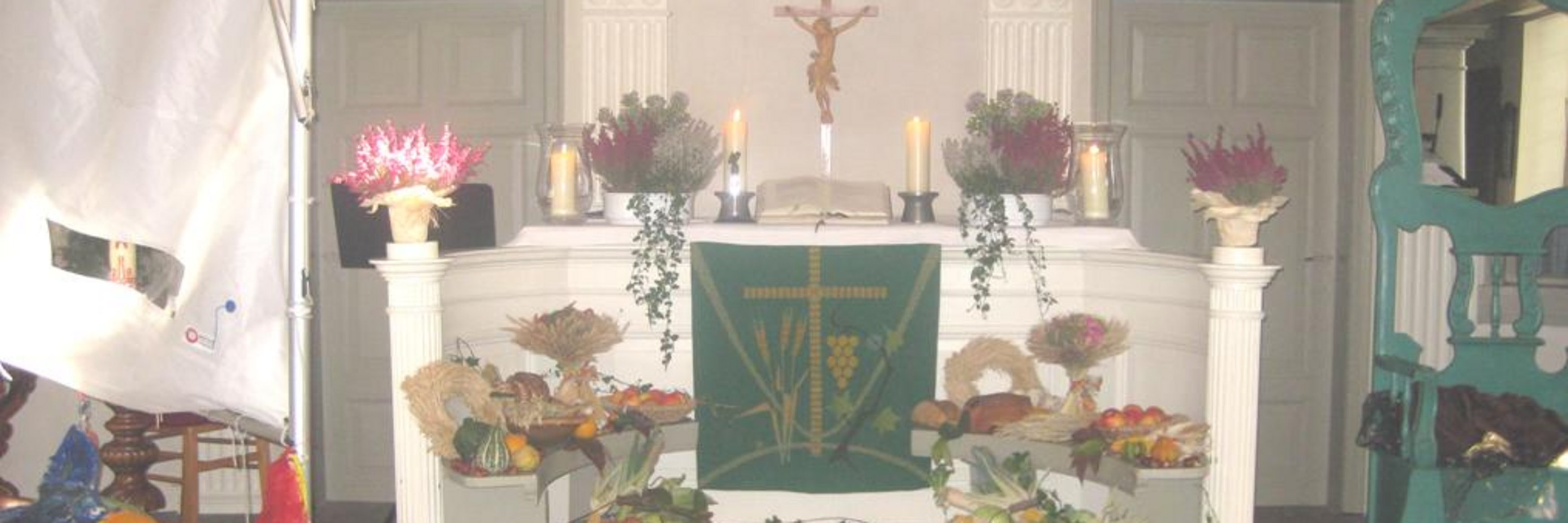 Erntedank. Erntedank Kirche Jesteburg Erntedank. Erntedank Kirche Jesteburg